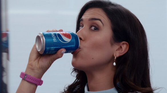 Character drinking a Pepsi Soda in Glamorous